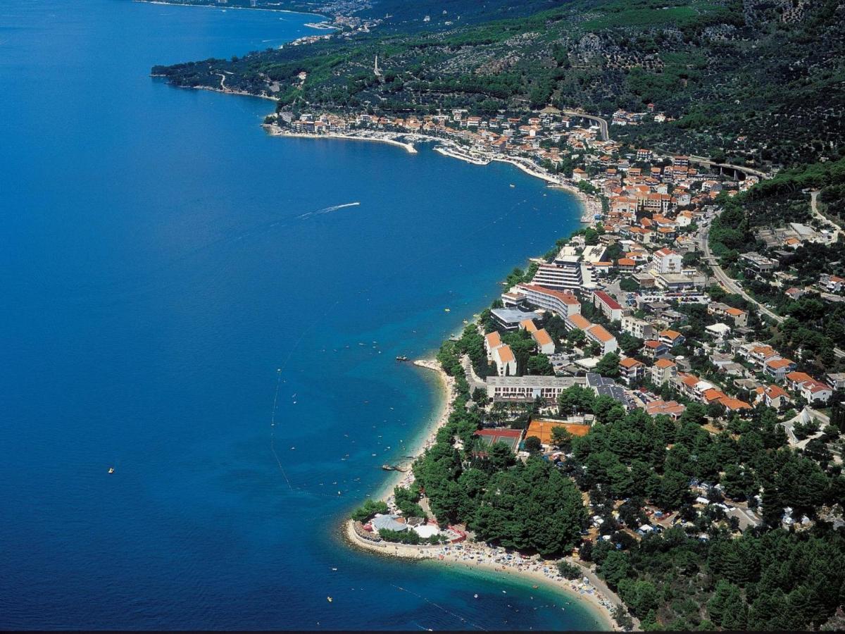 Luxurious Holiday Home In Makarska With Jacuzzi 외부 사진