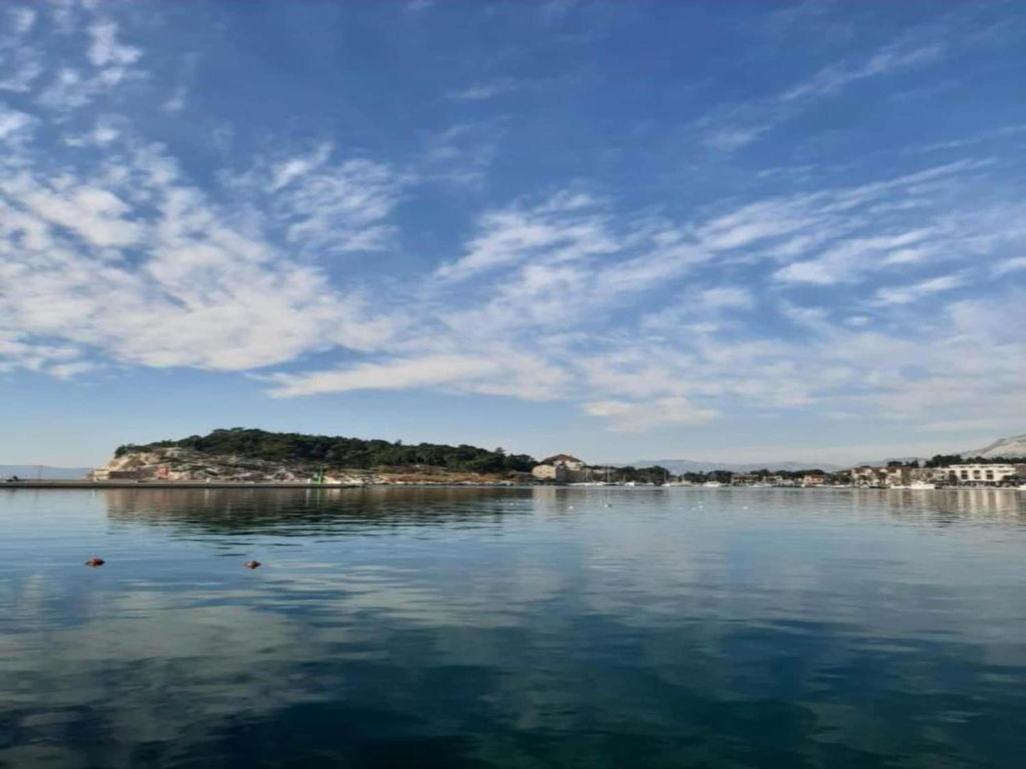 Luxurious Holiday Home In Makarska With Jacuzzi 외부 사진